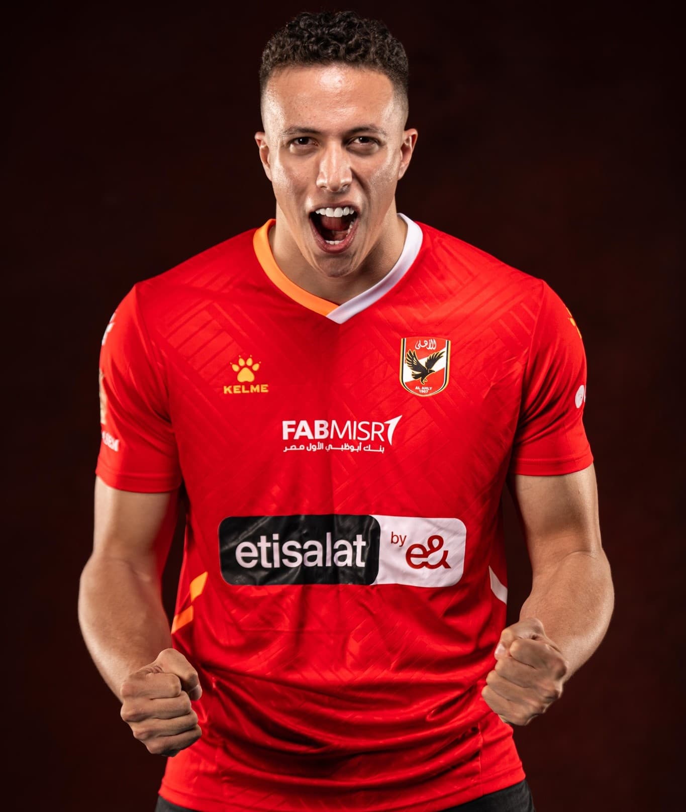 الأهلي يتعاقد مع سيف عابد لتدعيم «رجال الطائرة»