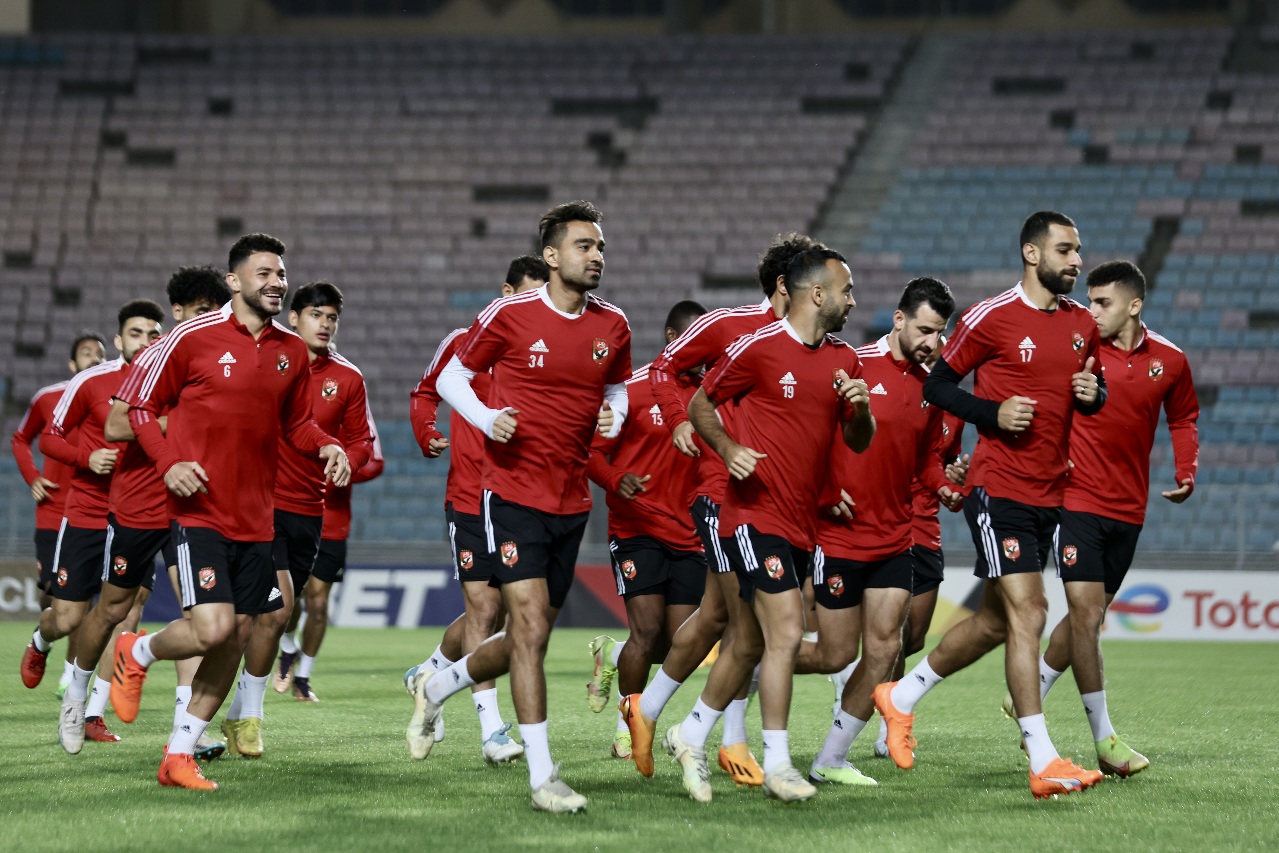 دوري أبطال إفريقيا| الأهلي ينهي مرانه الختامي استعدادًا لمباراة الترجي