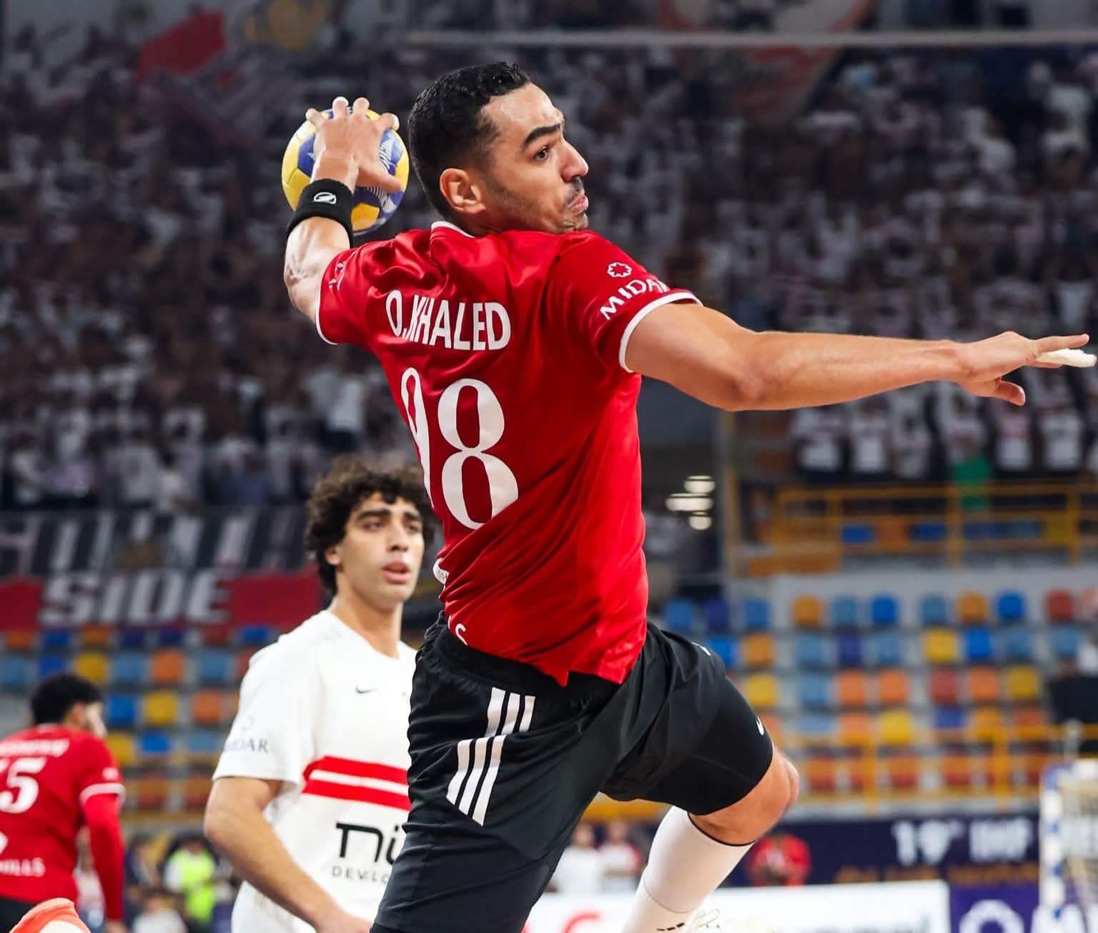 رجال يد الأهلي| كاستيلو: الإصرار والتركيز وراء الإنجاز العالمي