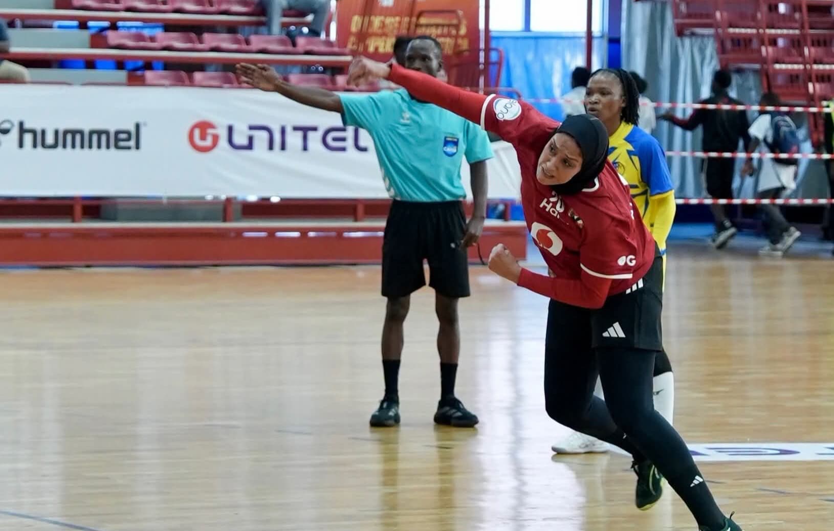 «سيدات يد الأهلي» يفوز على أبيدجان الإيفواري في بطولة إفريقيا