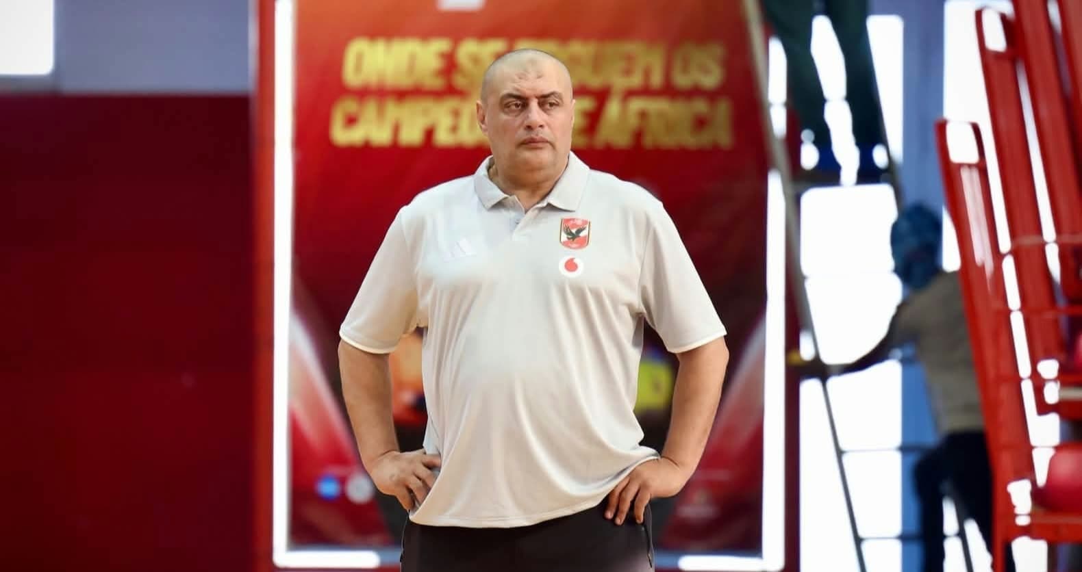 «عادل» يضع برنامج تجهيز «سيدات يد الأهلي»لمواجهة أول أغسطس