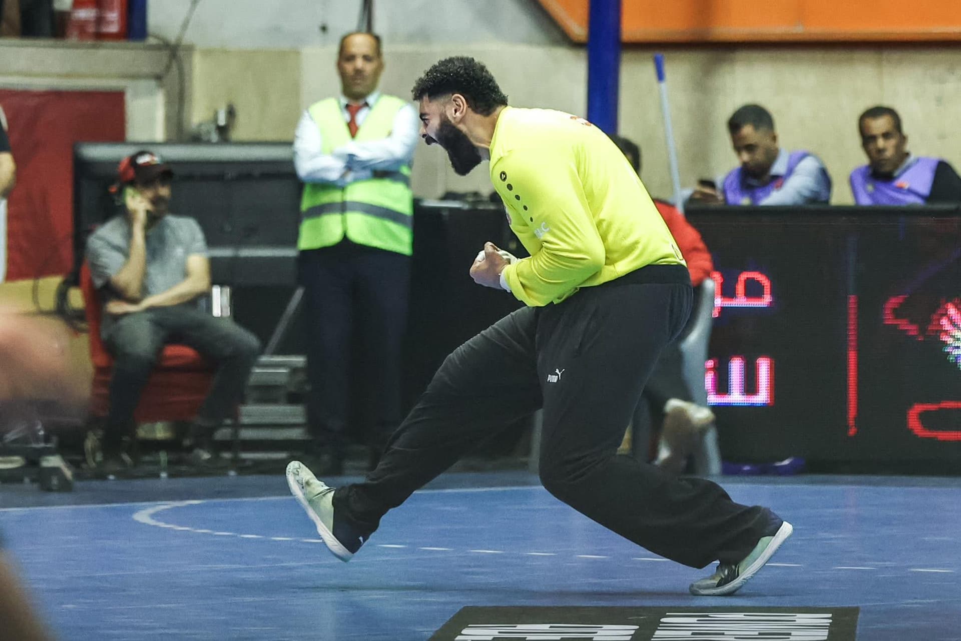 رجال يد الأهلي| عبد الرحمن حميد: السوبر دفعة كبيرة للفوز بكأس الكؤوس
