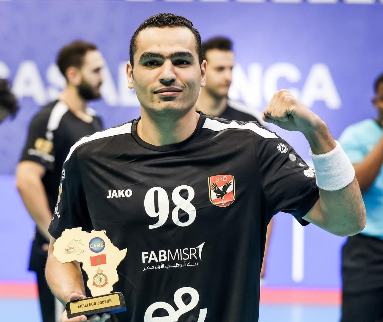 «كاستيلو» يفوز بجائزة أفضل لاعب في مباراة الأهلي وفاب الكاميروني
