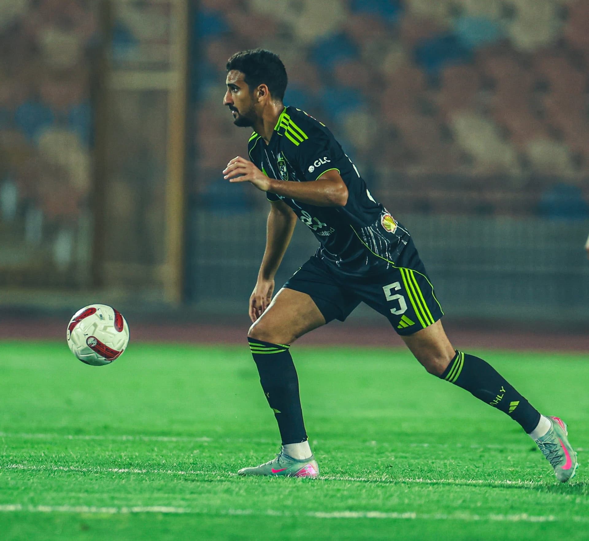 الدوري الممتاز| الأهلي يتعادل 2-2 مع مودرن سبورت