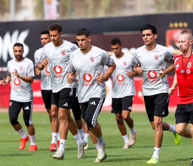 مران الأهلي| «بن شرقي» يبدأ المشاركة تدريجيًّا في التدريبات الجماعية